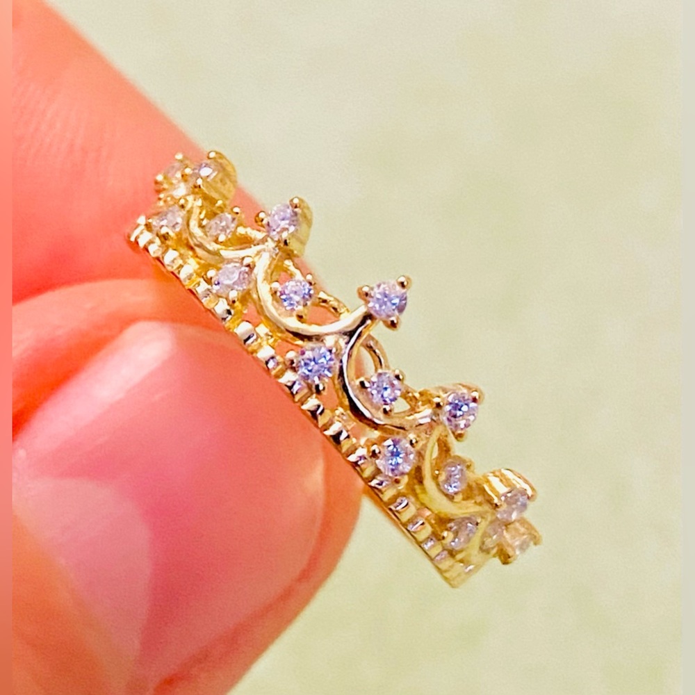 14 K Gold Plated Crown 👑 Ring with Clear Stones